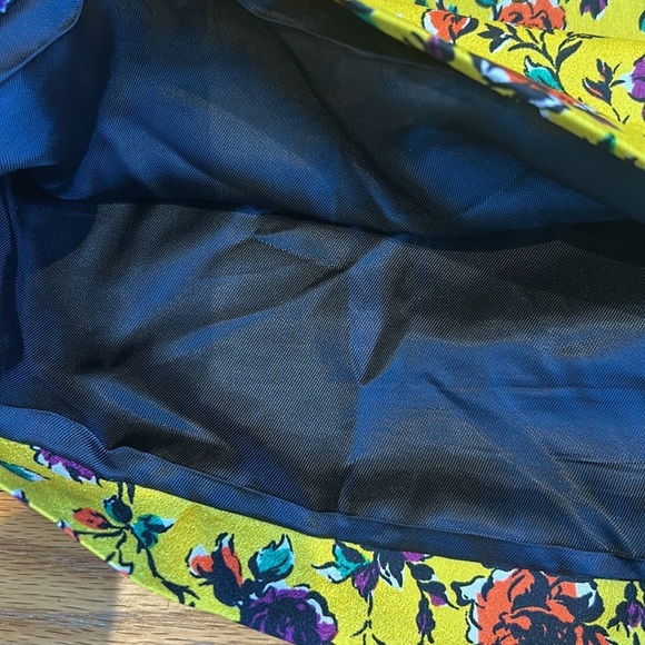 Zara Pleated Yellow Floral Print Skirt - Picture 5 of 10